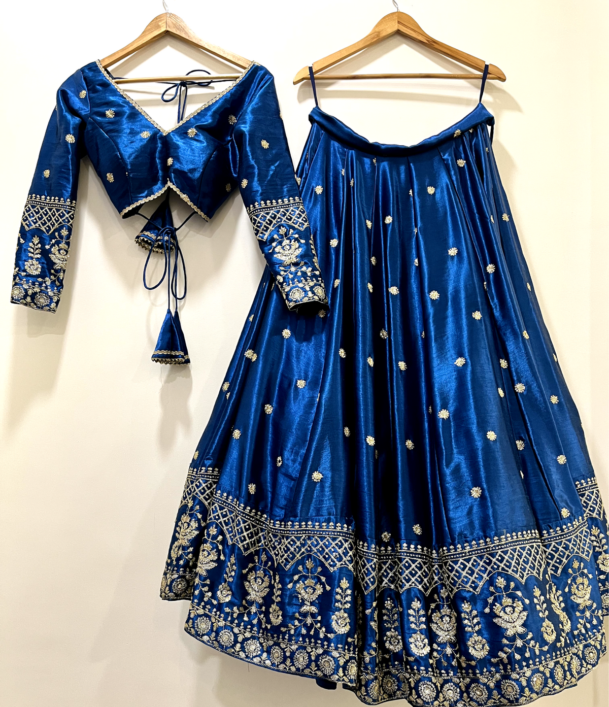 Shiny Indigo