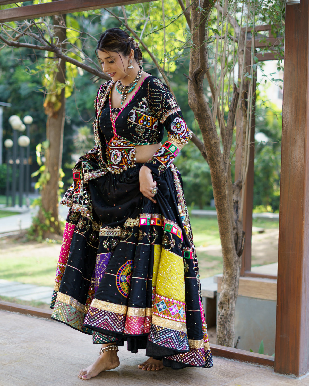 Sianni Mirror Work Lehenga Choli