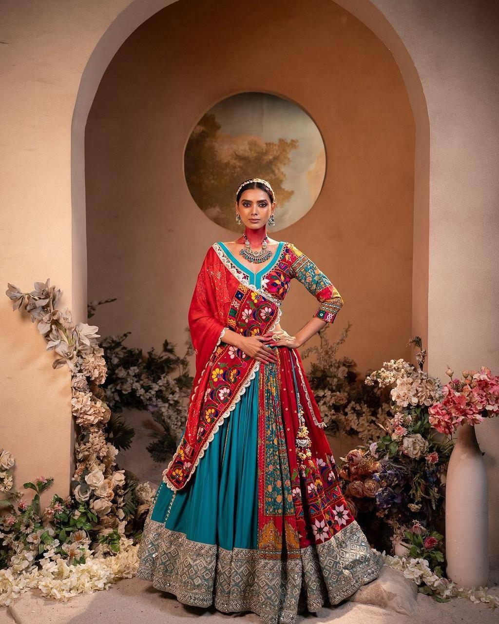 Nritya Nazaara Navratri Lehenga Choli