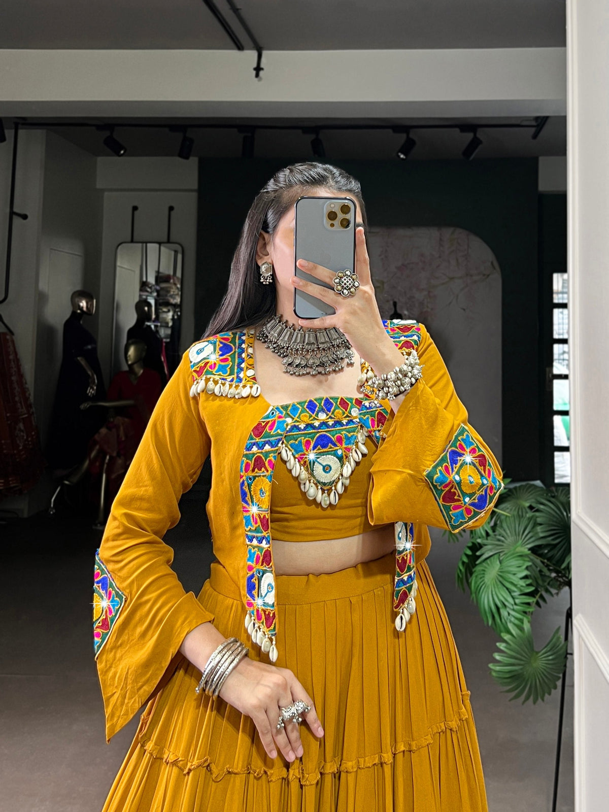 Saanvi Rayon Gamthi Mirror Lehenga Choli
