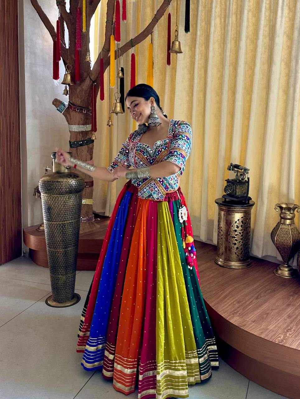 PALOMI EIGHT  LINE LAMPI LACE HEAVY MUSLIN LEHENGA SET