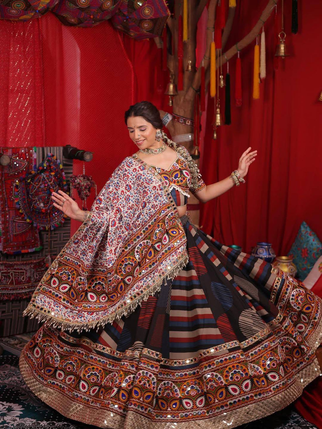 Vareesha Mirror Work Lehenga Choli