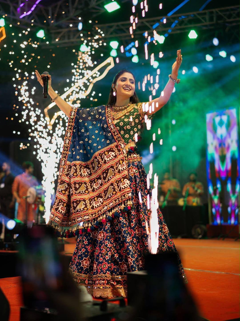 Jahanara Mirror Work Lehenga Choli