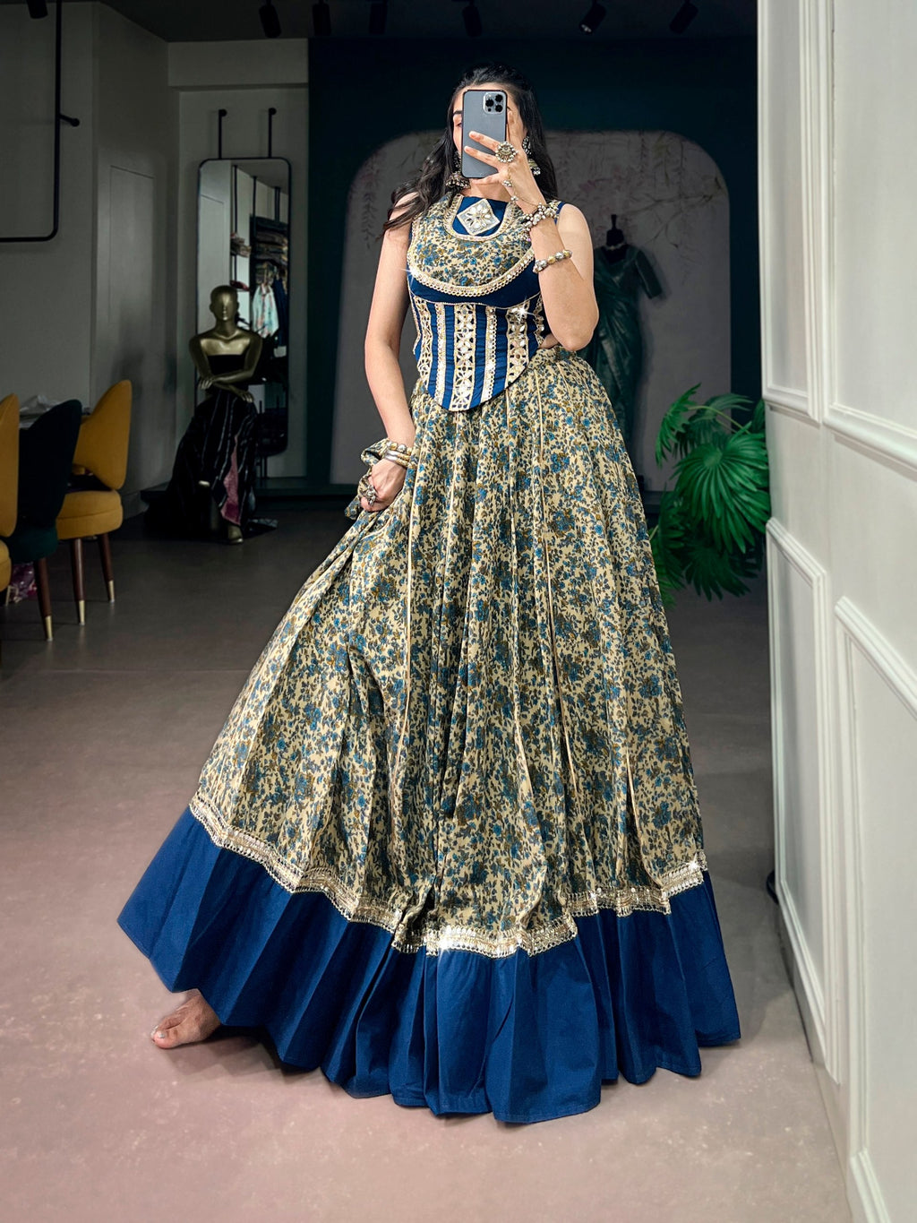 Siya Polyester Viscose Chanderi Lehenga