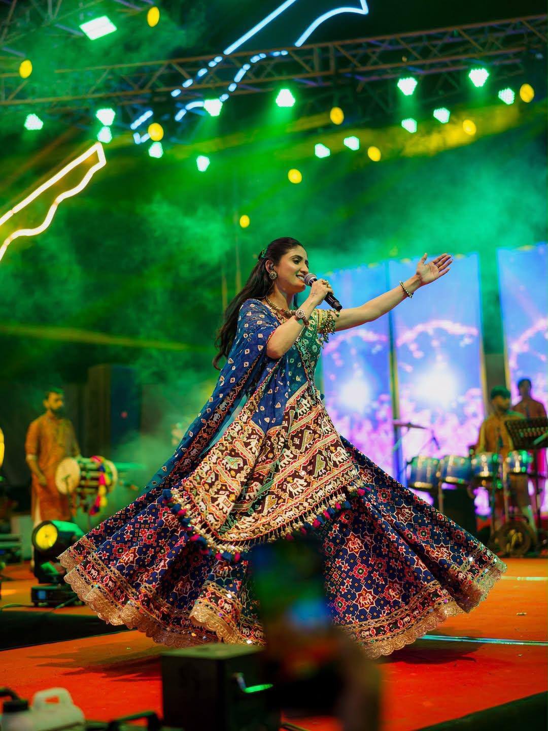 Jahanara Mirror Work Lehenga Choli