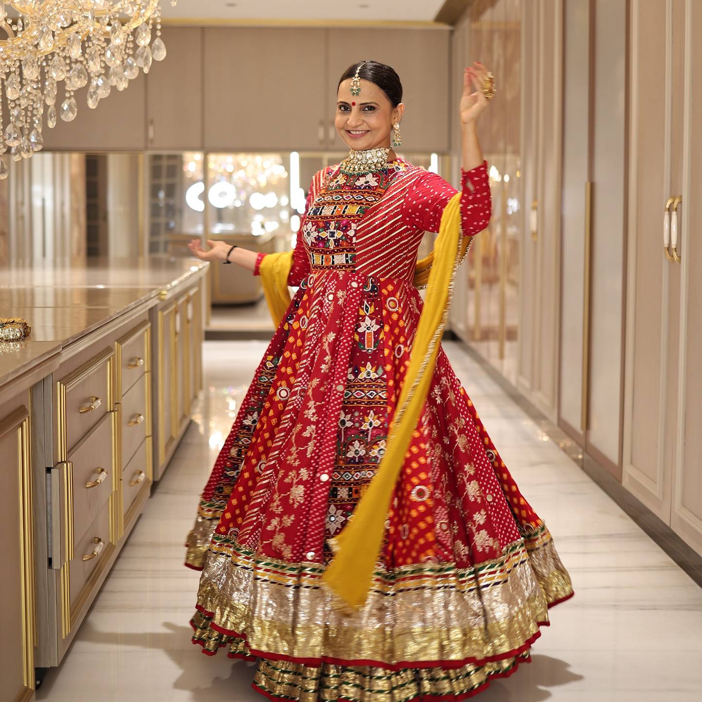 Ziyaara Mirror Work Lehenga Choli