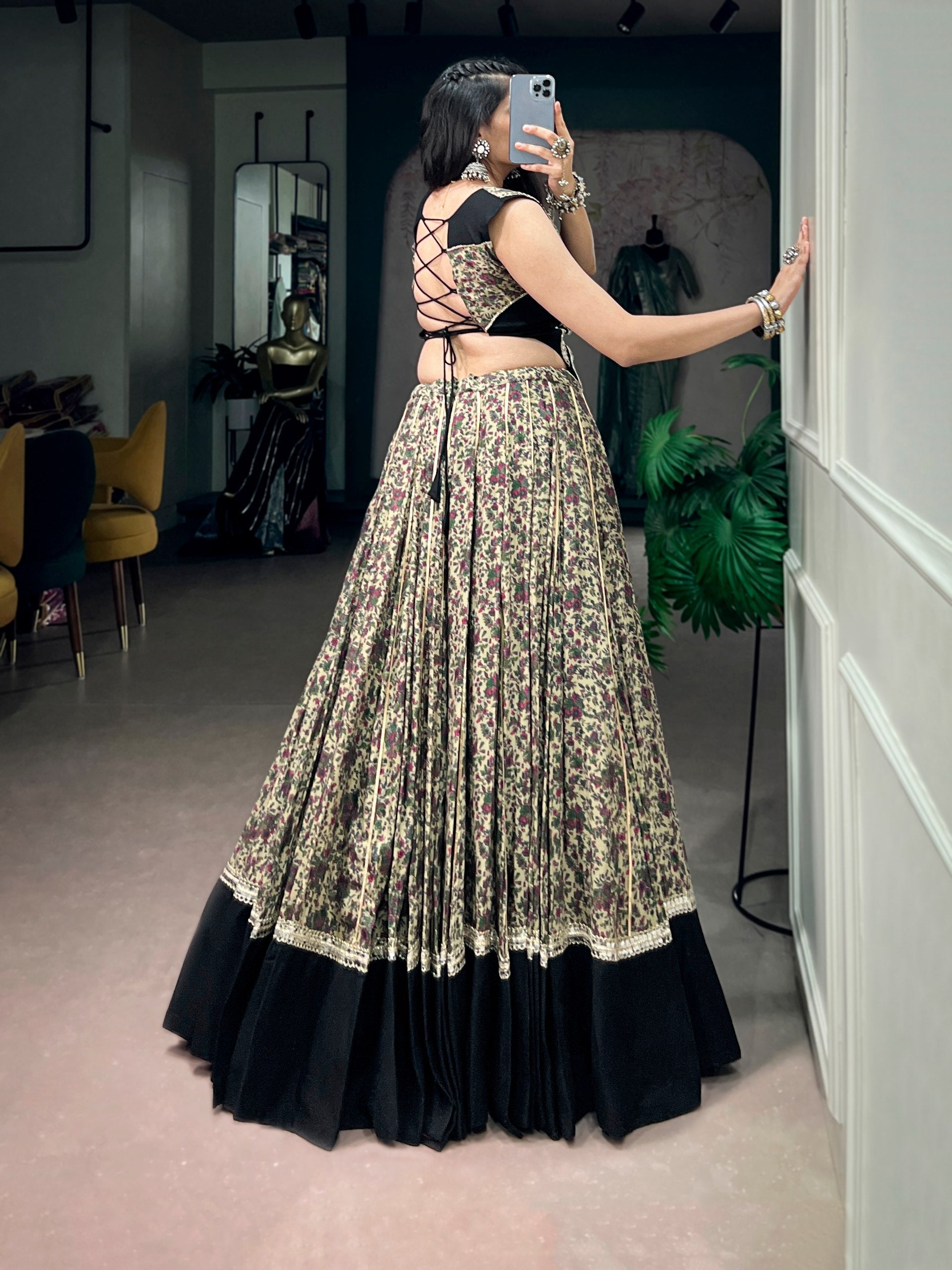 Siya Polyester Viscose Chanderi Lehenga