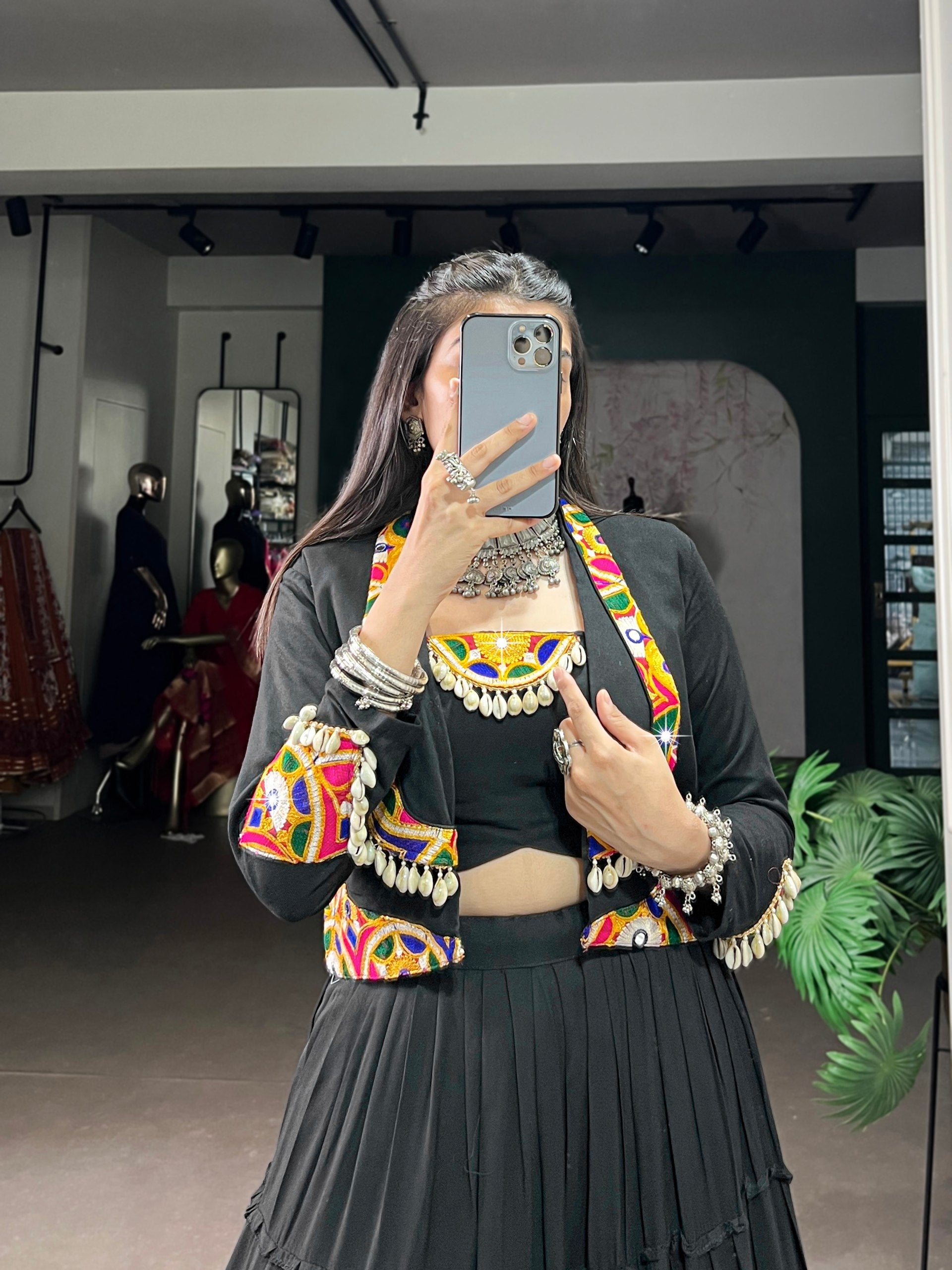 Saanvi Rayon Gamthi Mirror Lehenga Choli